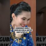 Sherly tjoanda sediakan lapangan pekerjaan.